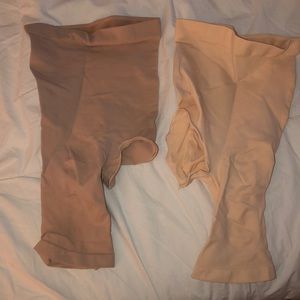SKIMS shapewear! Brand new never been worn!